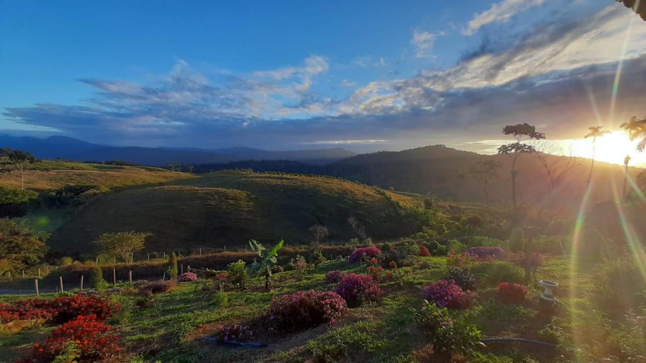 El Rincon De Las Flores Bajo Tigre Kültér fotó